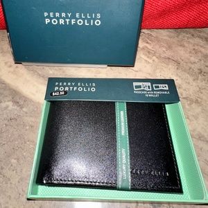 MEN'S PERRY ELLIS BLACK PREMIUM LEATHER BIFOLD WALLET PASSCASE REMOVABLE NWT